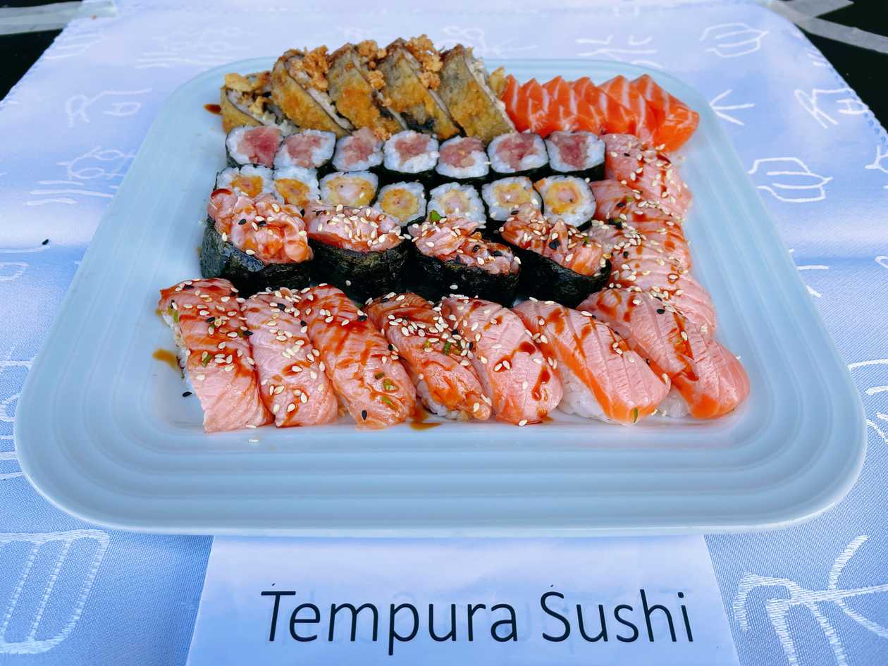 Mixed Sushi 45 pieces H1