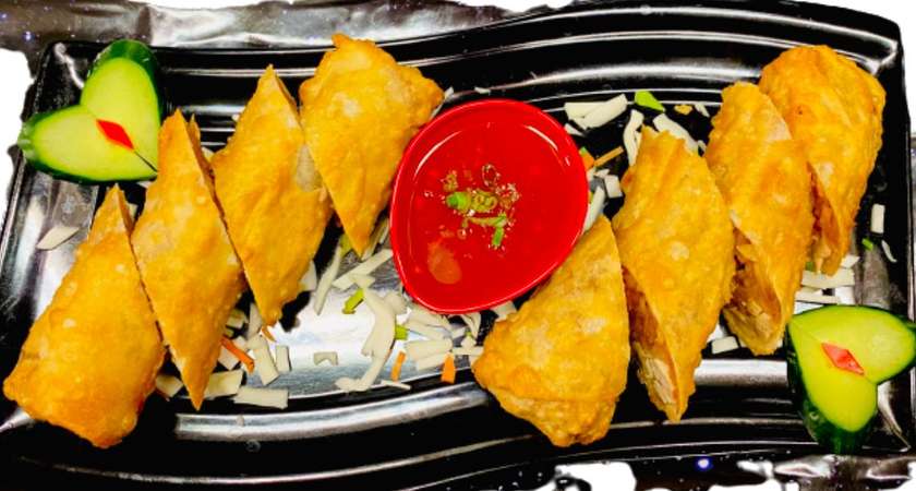 10.CHICKEN SPRING ROLL