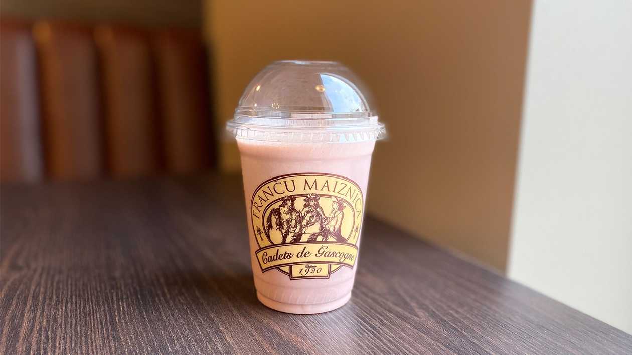 Pineapple ice cream cocktail 400ml