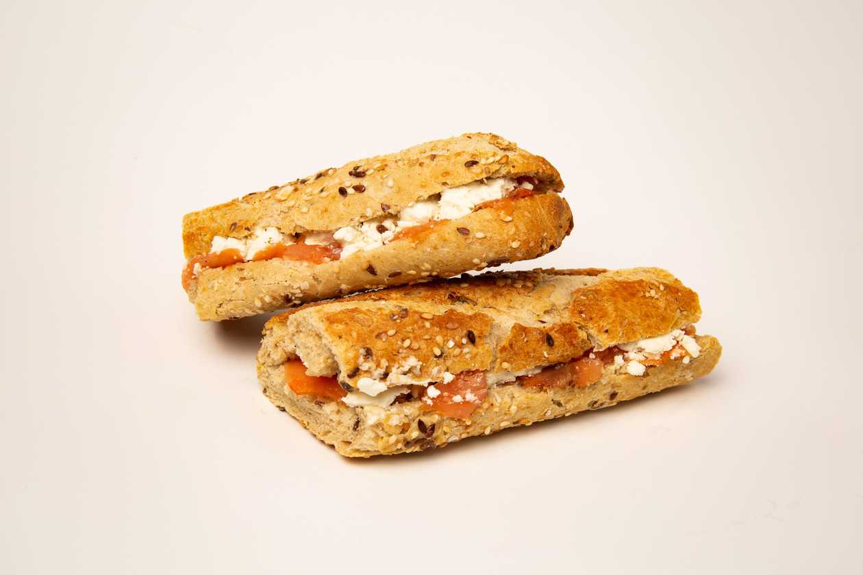 Sandwich with salmon and goat cheese