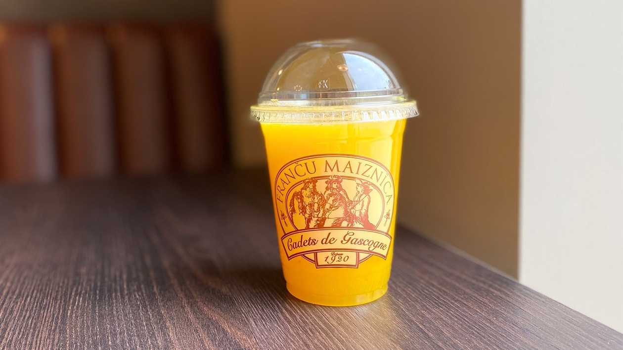 Freshly squeezed orange/pomegranate juice 340ml