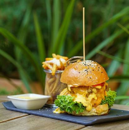 NEW! DUBLU CHEESEBURGER