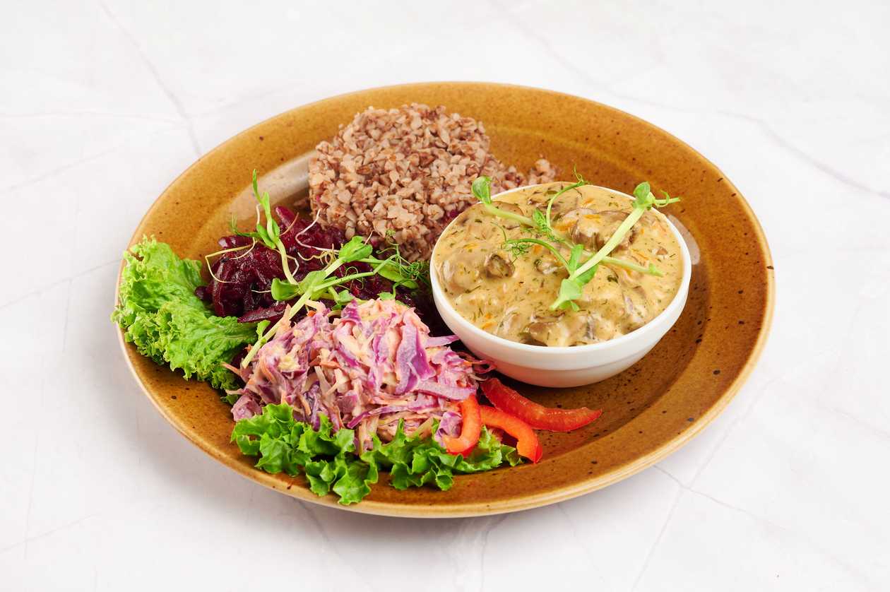 Stewed chicken fillet in cream sauce