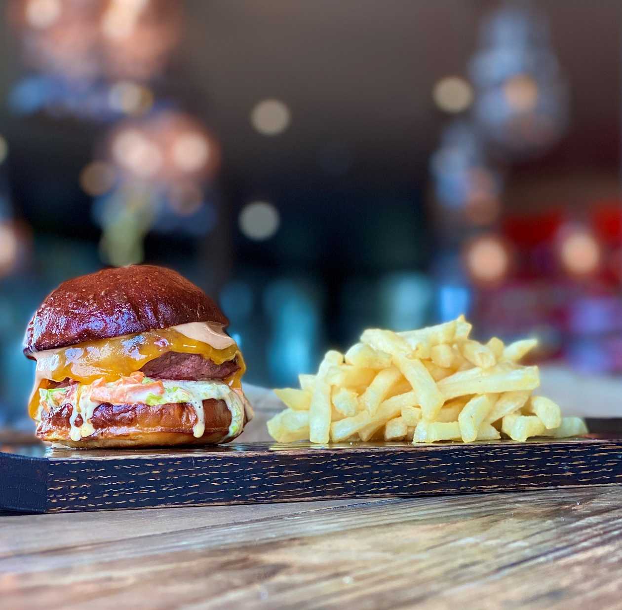 French fries with mini burger