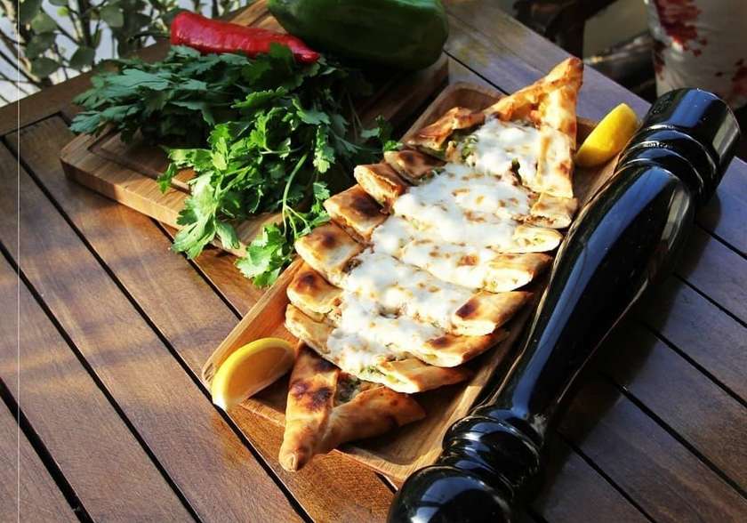 Pide with Cheese
