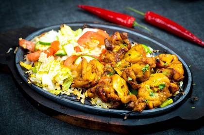 32. Tandoori kana Tikka Sizzler