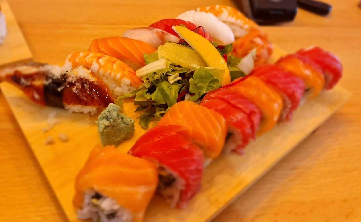 Sushi Combination Gyo