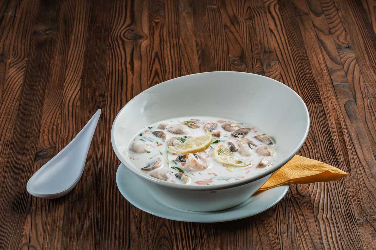 37. Tom- Kha kanaga