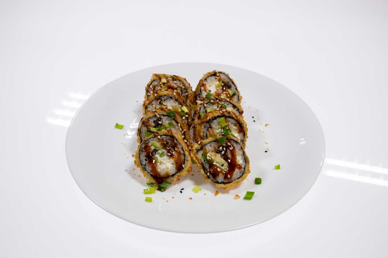 24. Fried sushi with eel