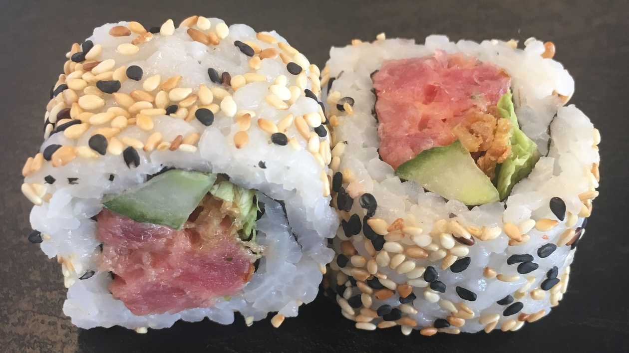 Nr.12 Spicy maguro uramaki🌶