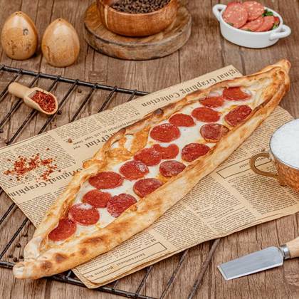 Pide with Sujuk Sausage 260 gr
