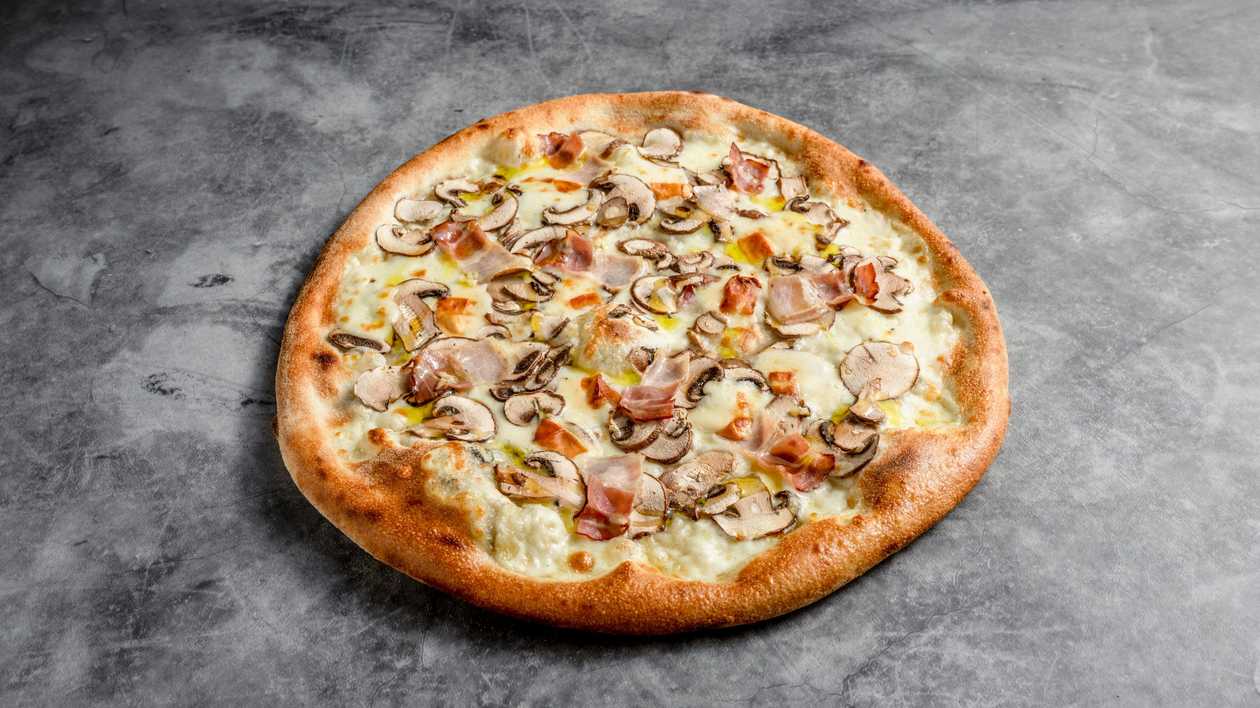 Funghi Speciale Pizza