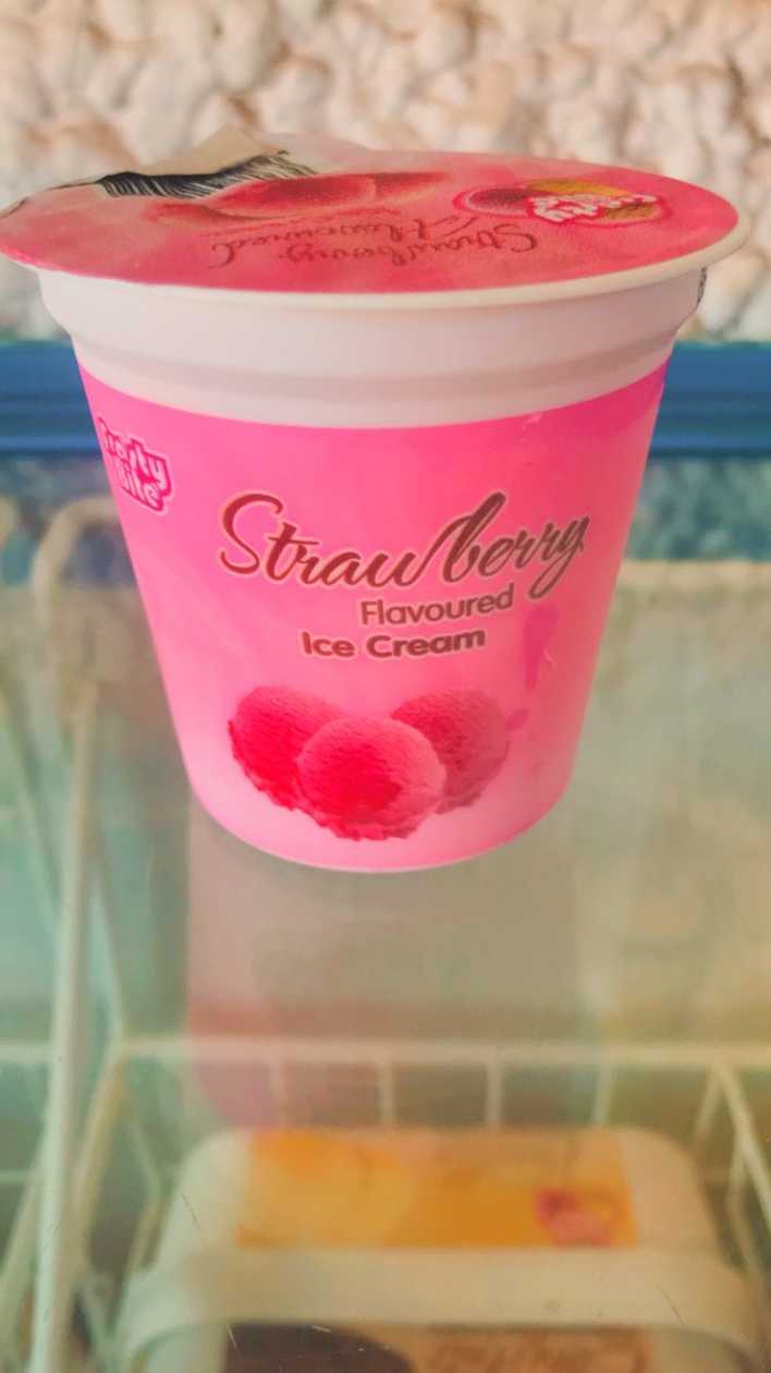 Strawberry Cup 150ml