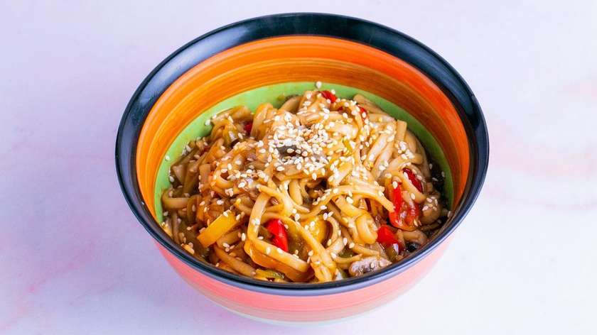 Noodles with Sea Mix
