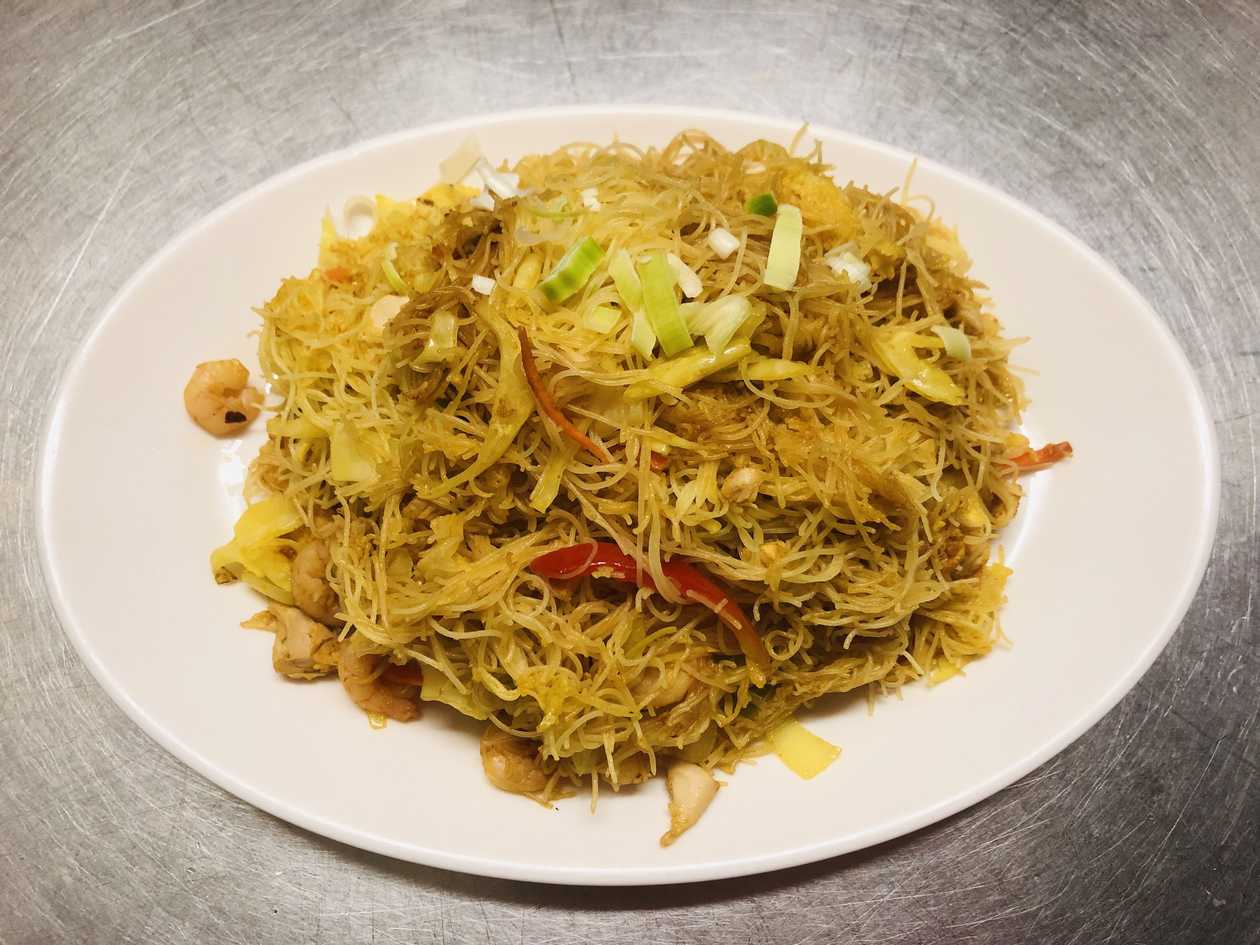 134. Singapore Rice Noodles