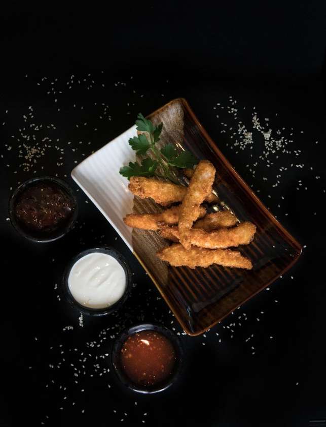 Tiger prawns breaded with spicy sauce 6 pcs.