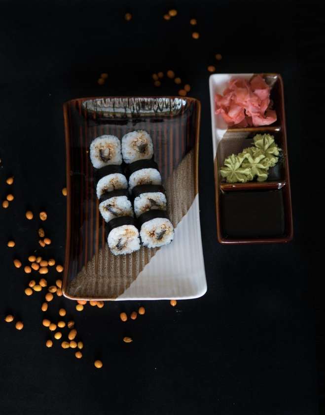 13. Unagi hosomaki 8 pcs.