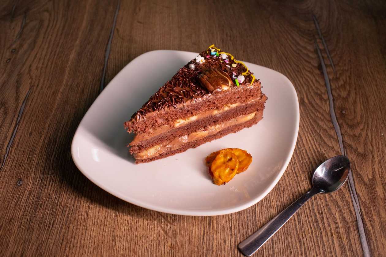 Tort cu nutella și banane (OFERTA 1+1)