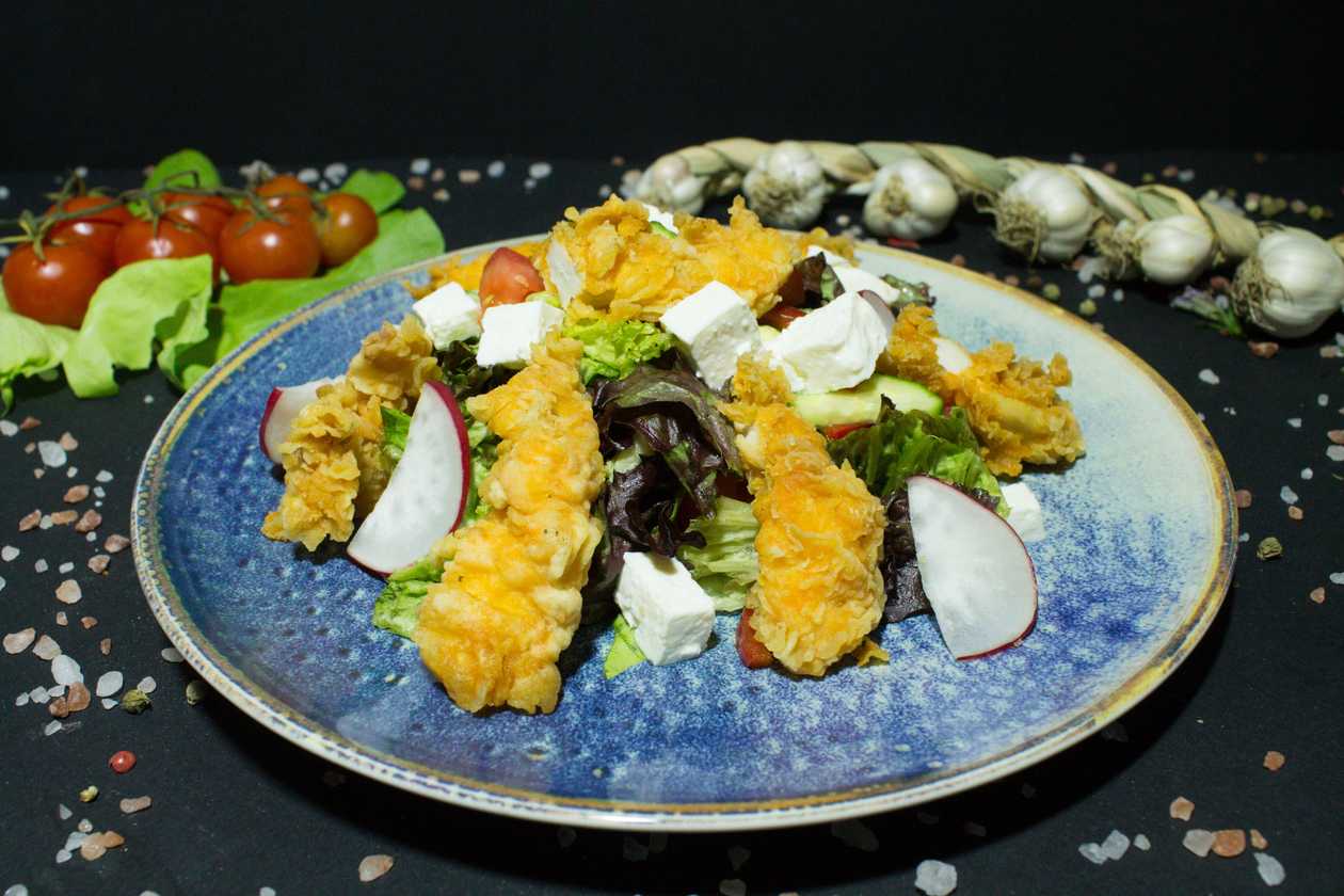 Salată crispy