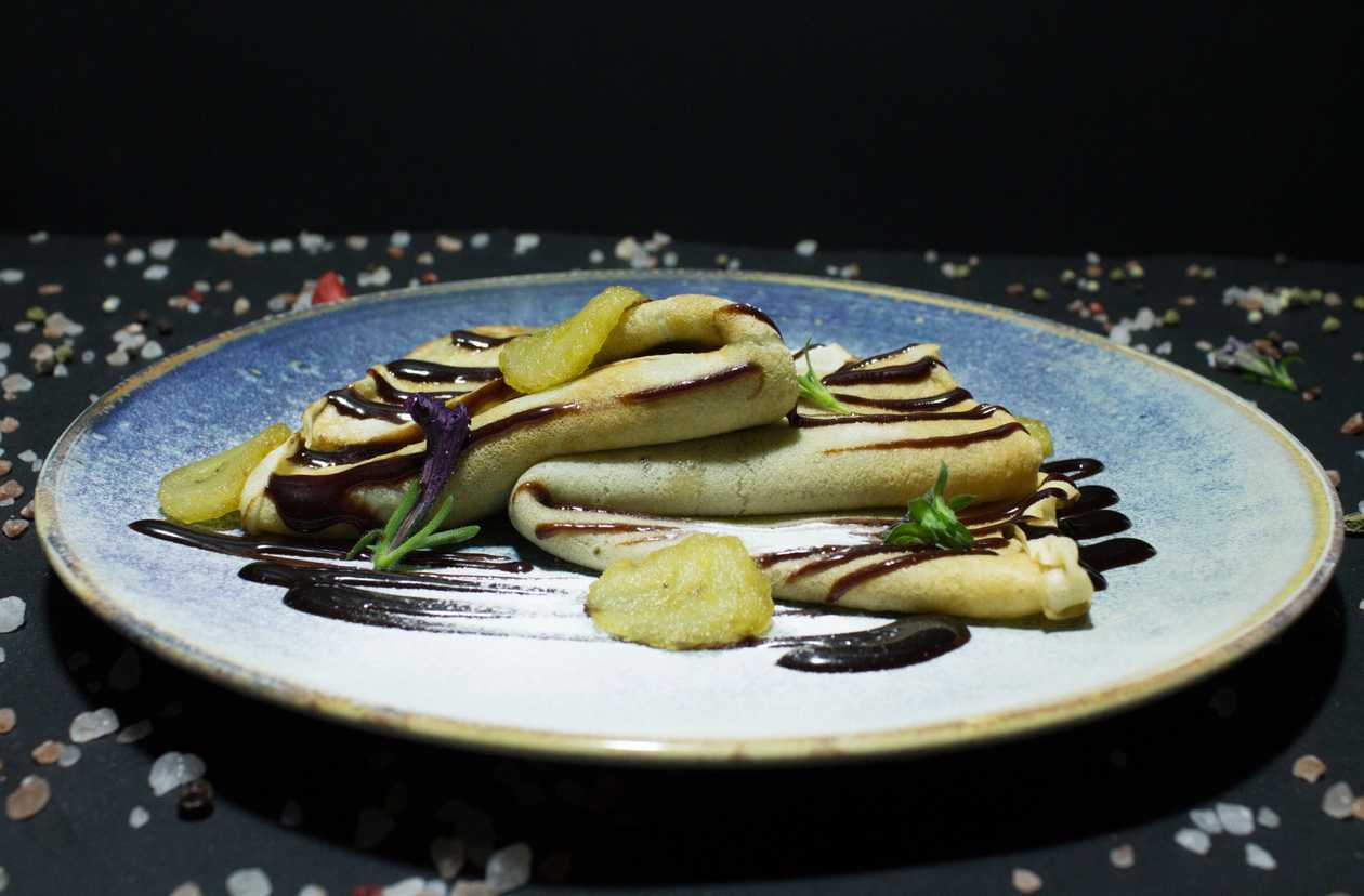 Clătite cu finetti și banane