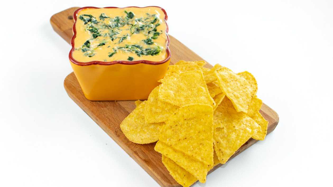 Chips & Queso