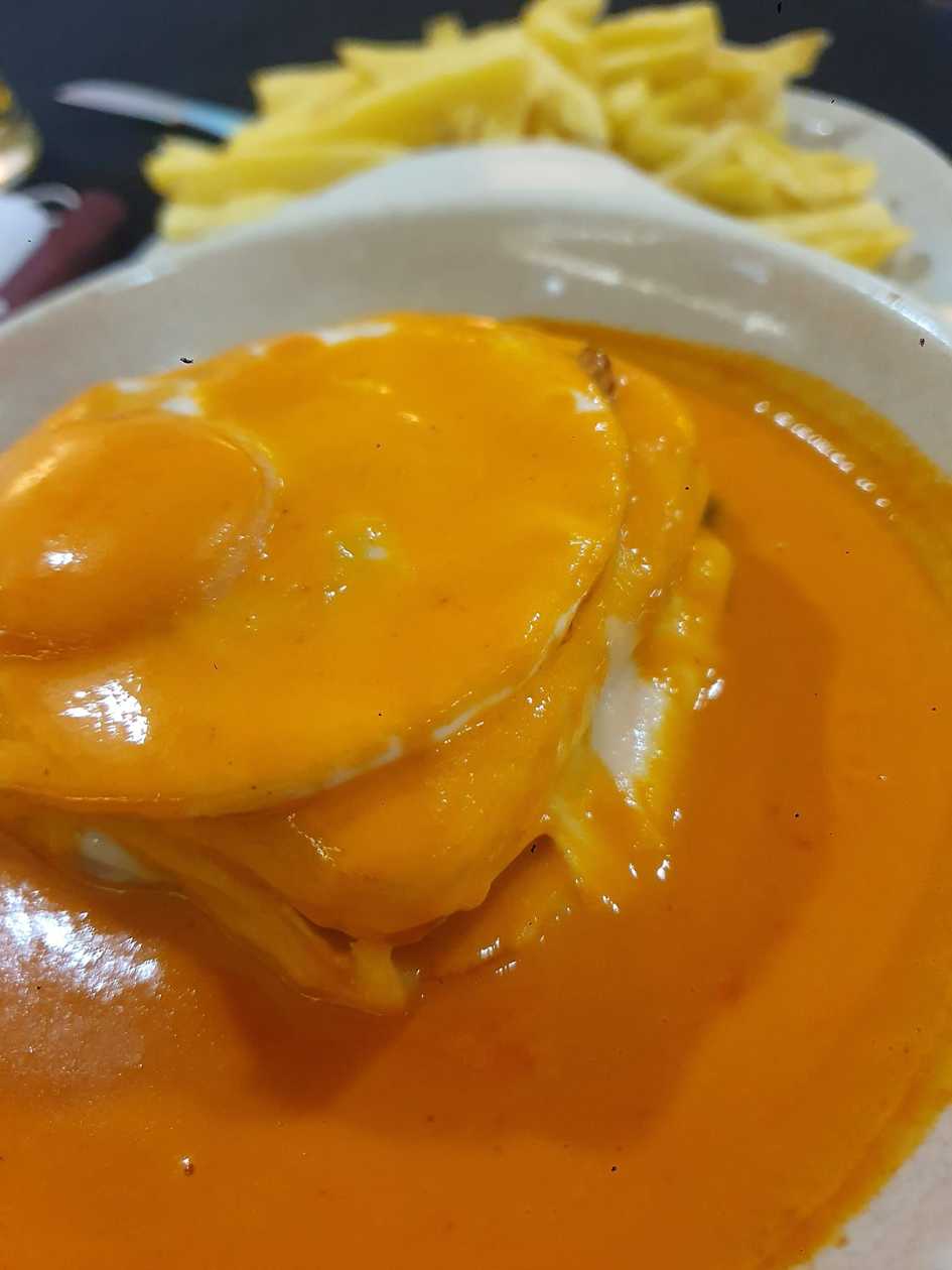 Francesinha com Batata