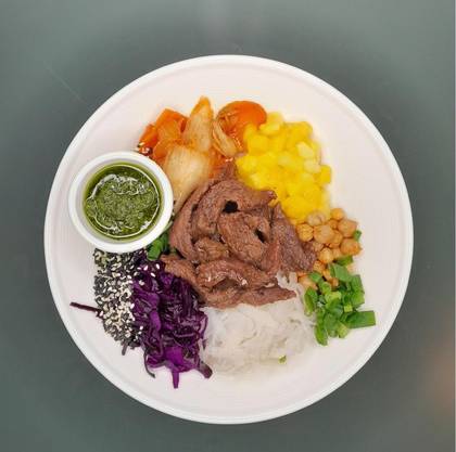 Wołowina Bulgogi z Kimchi i Mango