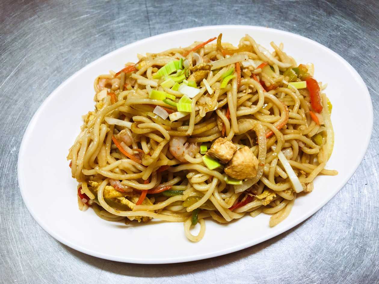 133. Mix Hakka Noodles