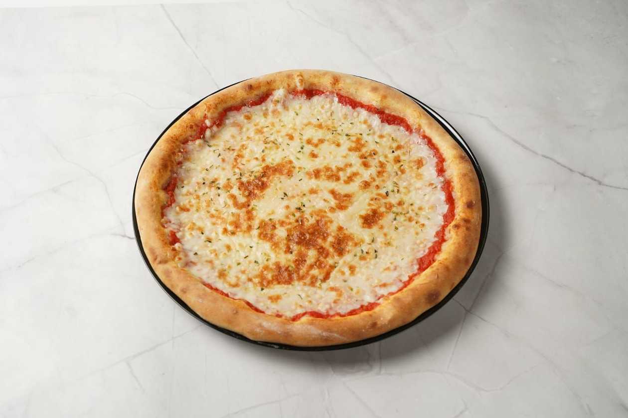 Mozzarella Pizza