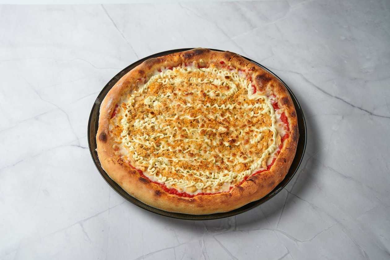 Chicken Pizza with Cream Cheese