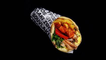 Mega pitta with chicken gyros