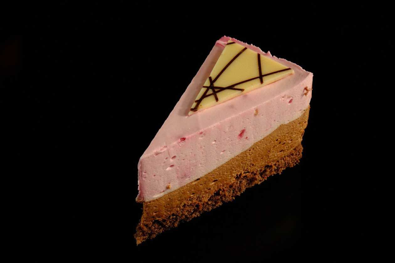 Raspberry panna cotta