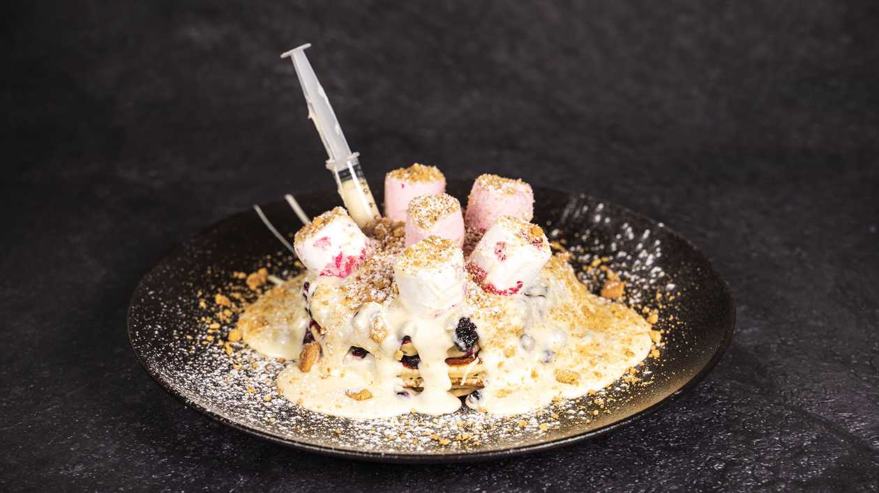 White Chocolate, Blueberry And Marshmellow Pancake