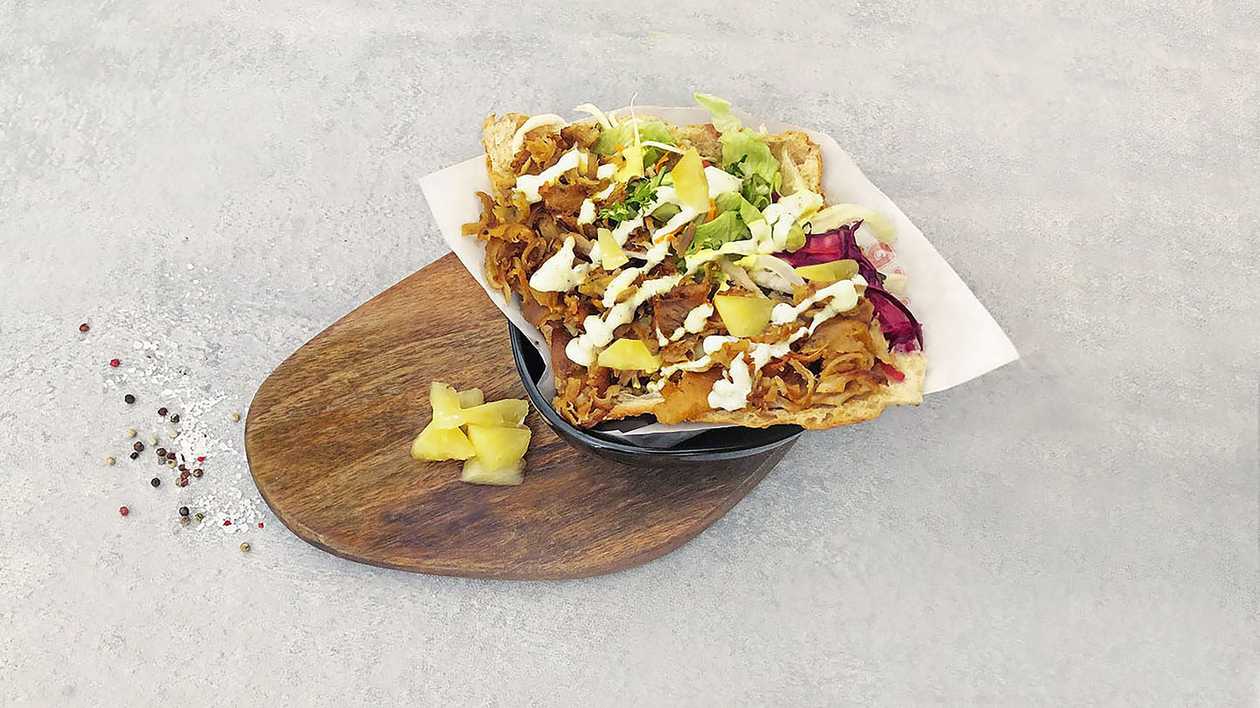 Döner s ananasem