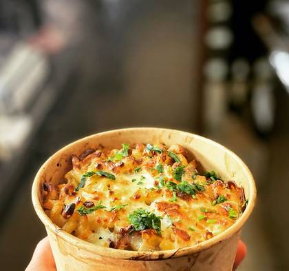 Creamy Pasta with Drink