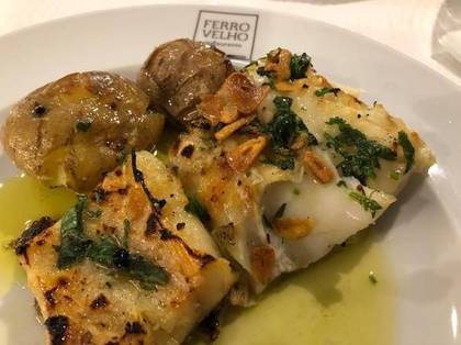 Bacalhau Assado com Batatas A Murro