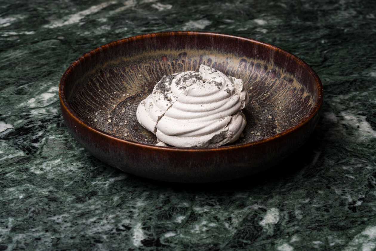 Corn Husk Meringue