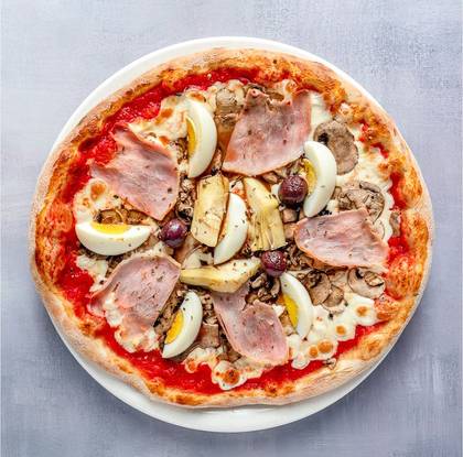 Capriciosa Pizza