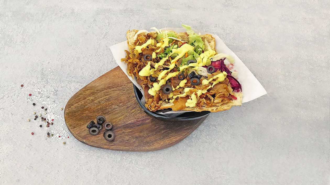 3. Döner kebab - bread with olives