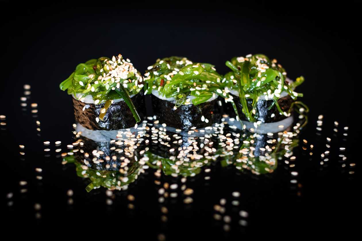 109. WAKAME(8 pcs.)