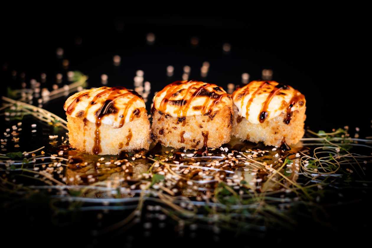 319. Fried-baked Roll With Garlic Cap (10 pcs.)