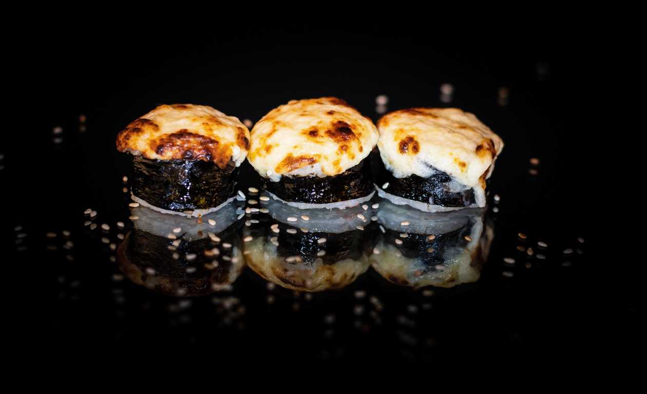 208. Cheese salmon(10 pcs.)