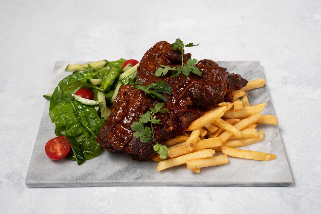 Signature 'Niam Niam' BBQ Triangles, meaty ribs