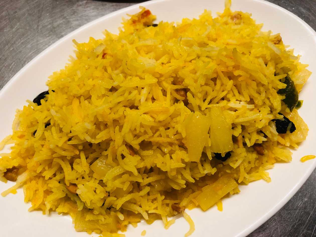 123. Pineapple Rice