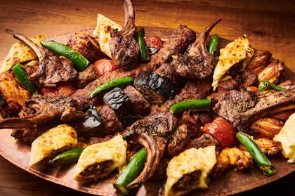 Platou Duman Kebap 6 Pax