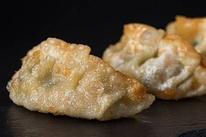 Gyozas de Frango (4 Unidades)