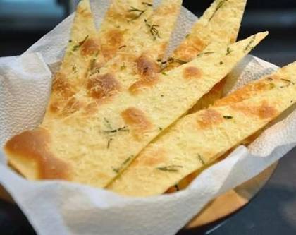 Garlic Breadsticks