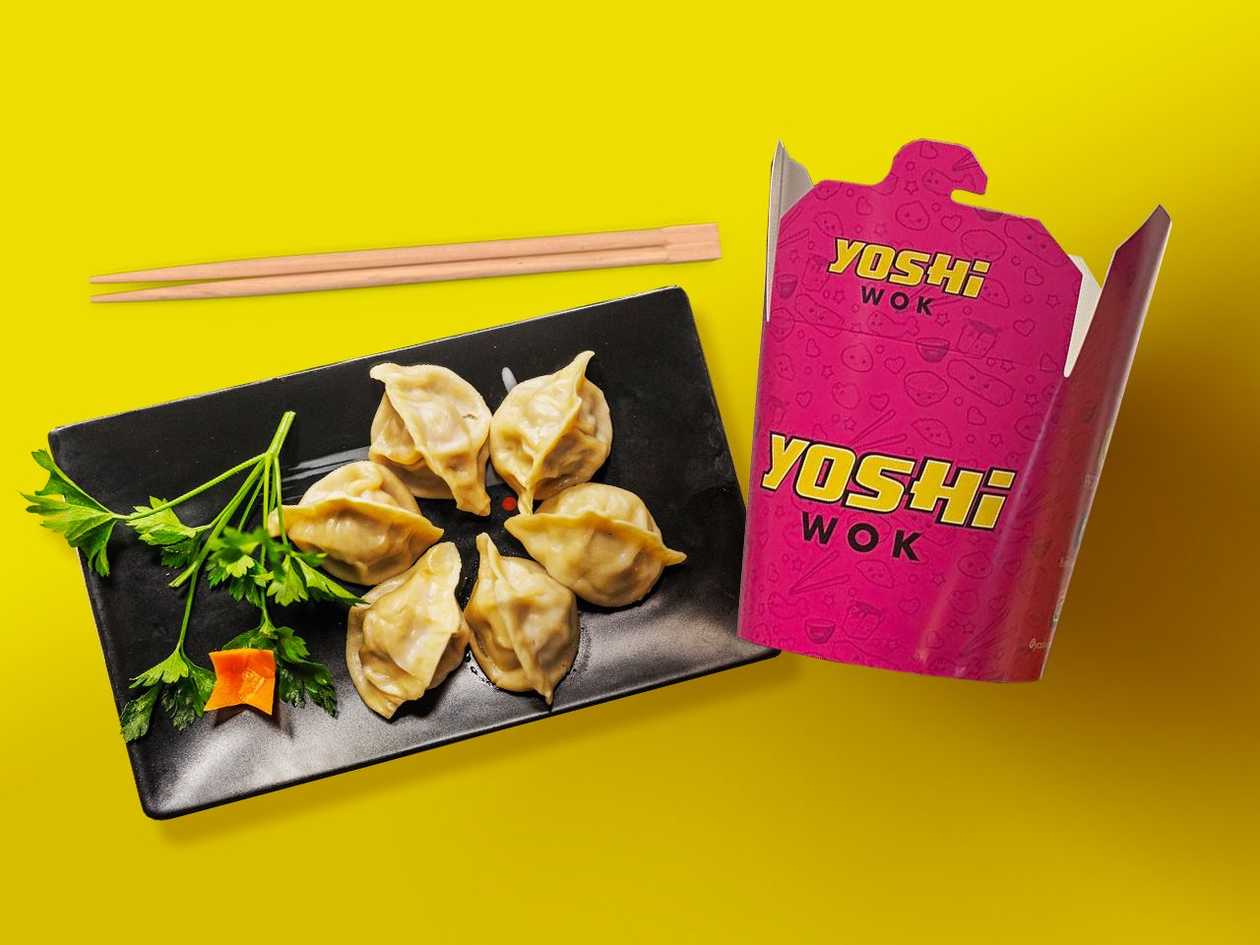 Steamed Pork & Vegetable Dumplings (6 Pcs)