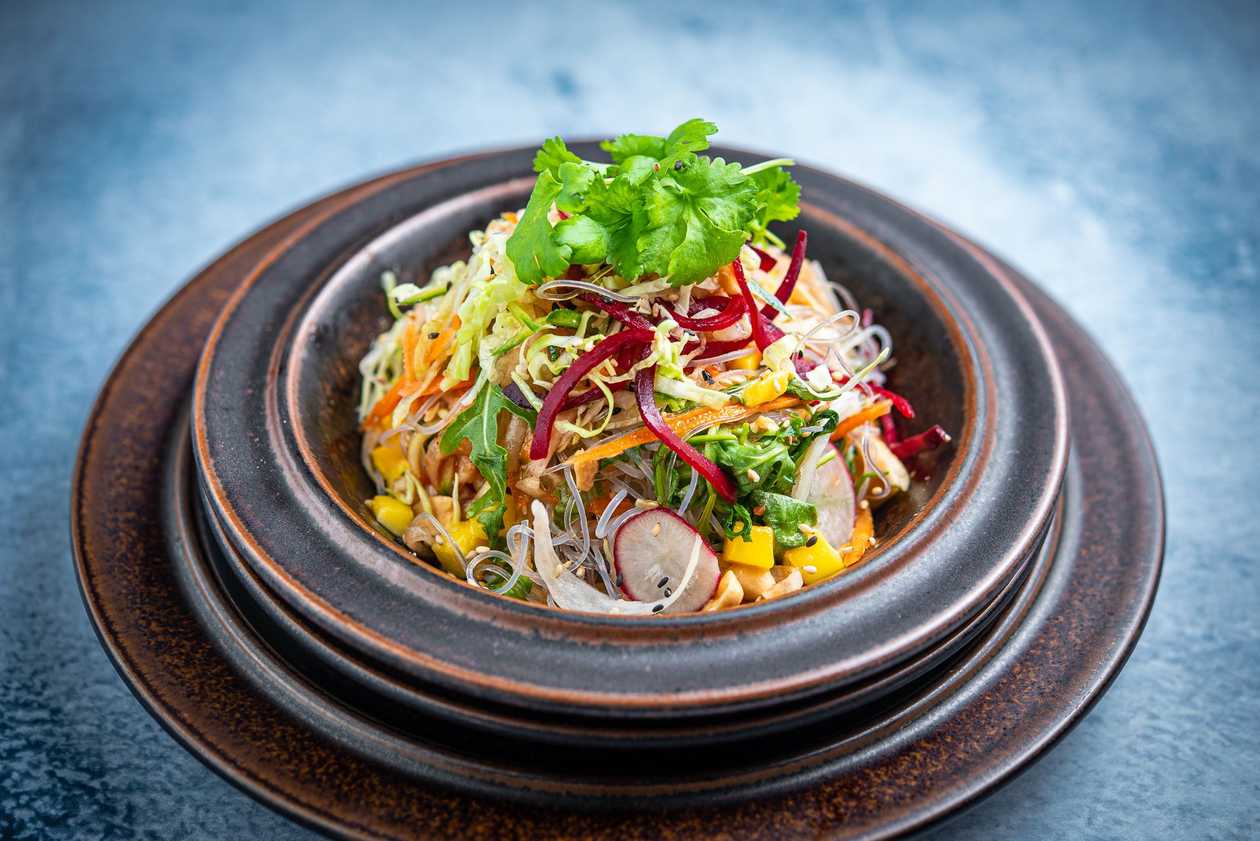 Chili-Garlic Chicken Noodles