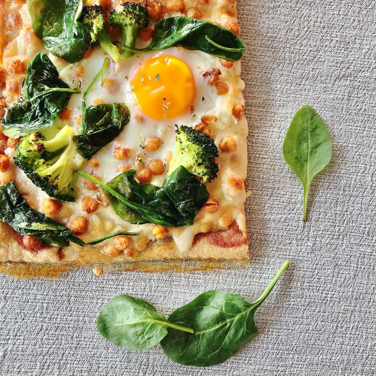 Earth Pizza on Semi-Wholemeal Dough (1 person)